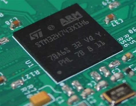 ATSAMC21E17A-MUT: The 17-billion-transistor Microcontroller That's Revolutionizing Embedded Systems