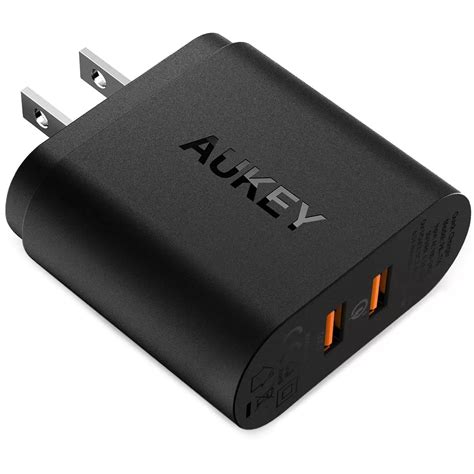 AUKEY Charger Quick Charge Ports Doc