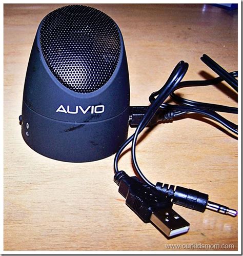 AUVIO 4000374 Expanding Bluetooth Speaker Reader