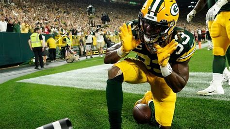 Aaron Jones Jersey: A Comprehensive Guide for Packers Fans