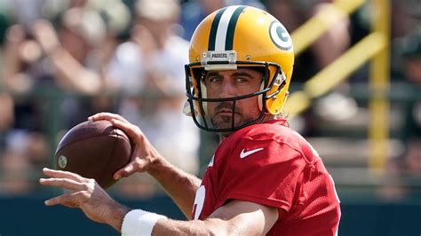 Aaron Rodgers: The Enlightened Rebel of the NFL