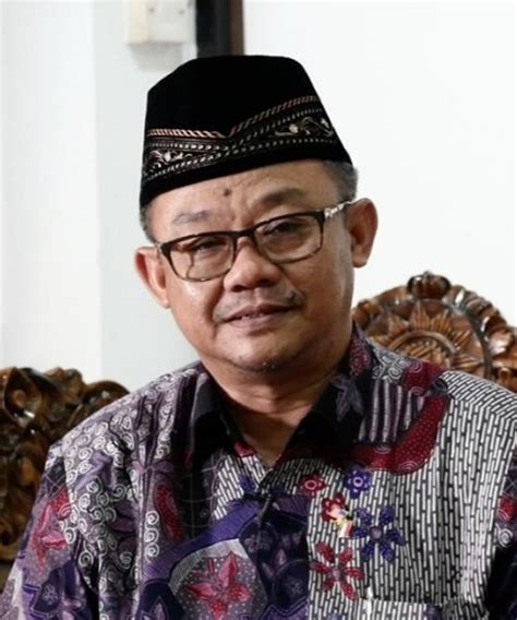 Abdul Mu'ti: A Paragon of Transformational Leadership in Islamic Education