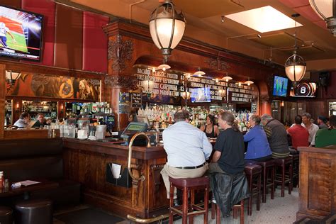 About Harry's Bar