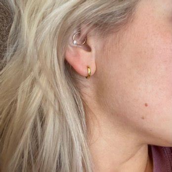 Abyss Body Piercing: Embark on an Unforgettable Journey of Self-Expression