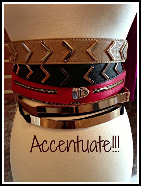 Accentuates the Waist: