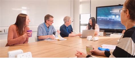 Access to world-class faculty and research facilities.