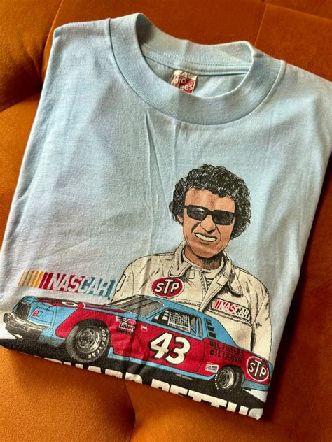 Accessorizing and Styling an Richard Petty T-Shirt