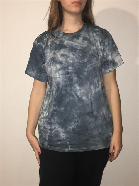 Acid Wash T-Shirts: A Timeless Fashion Staple