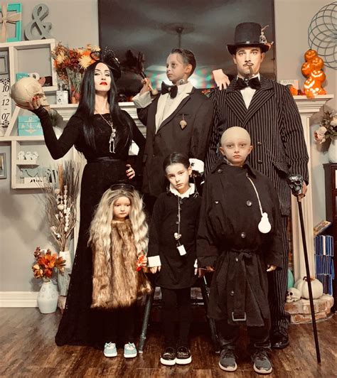 Addams Family Costume: An Exploration into the Macabre and Whimsical