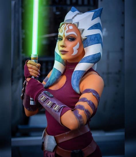 Adult Ahsoka Costume: Unleash Your Inner Jedi!