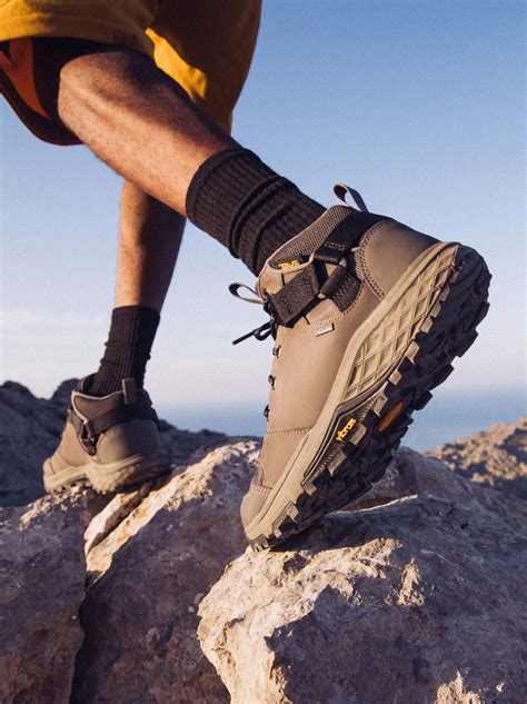 Adventure-Ready Feet: A Comprehensive Guide to Outdoor Boots