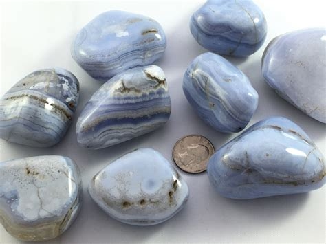 Agate: The Gemstone of Communication and Clarity