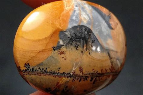 Agate and Jasper: A Journey Through Time, Beauty, and Versatility