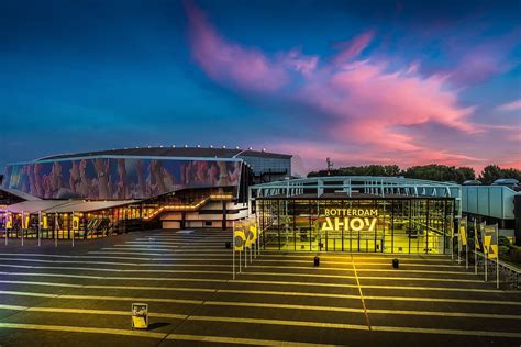 Ahoy Rotterdam: Uw gids voor de grootste evenementenlocatie van Nederland