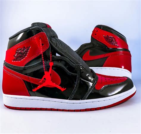 Air Jordan 1: The Ultimate Guide to a Legendary Sneaker