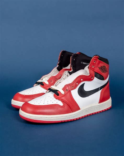 Air Jordan 1 (1985): The Genesis