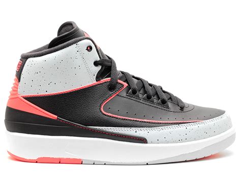 Air Jordan 2s