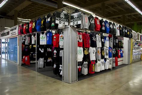 Airbrush Shirts in the Mall: The Ultimate Guide to Customizing Apparel