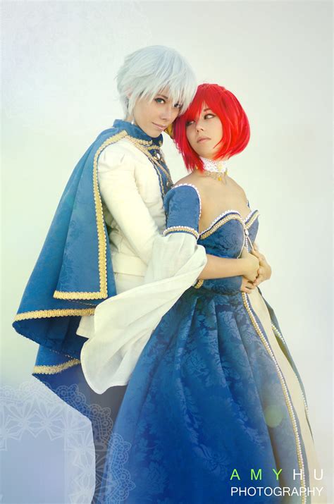 Akagami Shirayuki Cosplay: An Ode to the Crimson-Haired Beauty