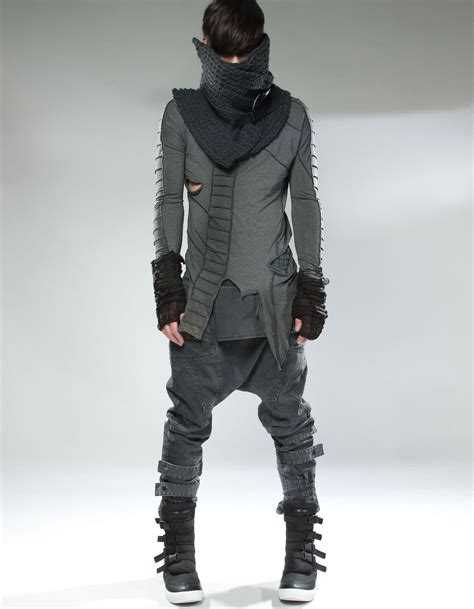 Akira Outfit: Embracing the Dystopian Style with Edgy Elegance