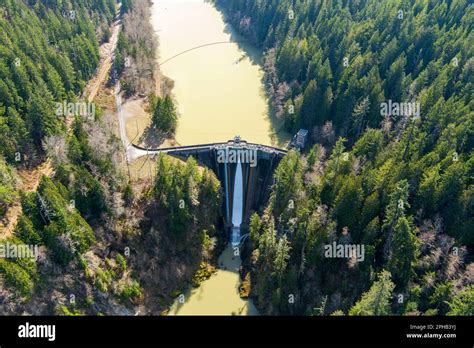 Alder Dam Viewpoint: A Breathtaking Panorama of Nature's Majesty