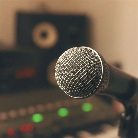 Alex on The Mic: A Comprehensive Guide to Podcasting for Beginners