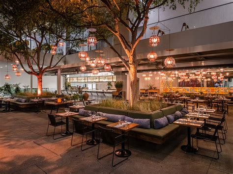 Alfresco Dining: Embracing the Outdoor Ambiance at Restaurants