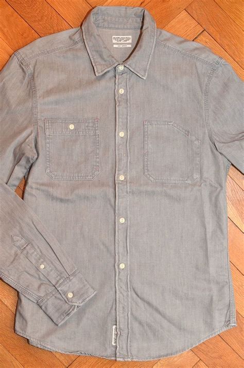 AllSaints Spitalfields Shirt: A Timeless Piece of Casual Fashion