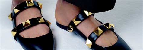 Alluring and Enchanting: A Comprehensive Guide to Black Valentino Shoes