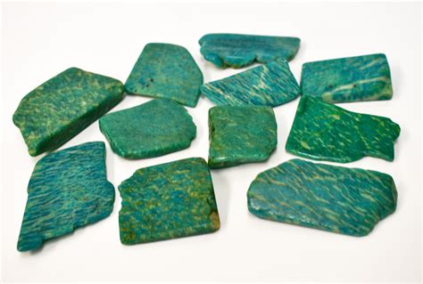 Amazonite: The Enchanting Sea-Green Hue that Captivates Hearts