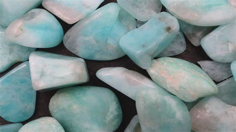 Amazonite Crystals: A Comprehensive Guide to Their Benefits and Applications