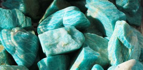 Amazonite Crystals: Unveiling the Azure Gemstone's Mystique and Therapeutic Power