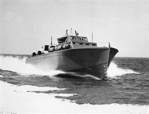 American PT Boats in World War II Epub