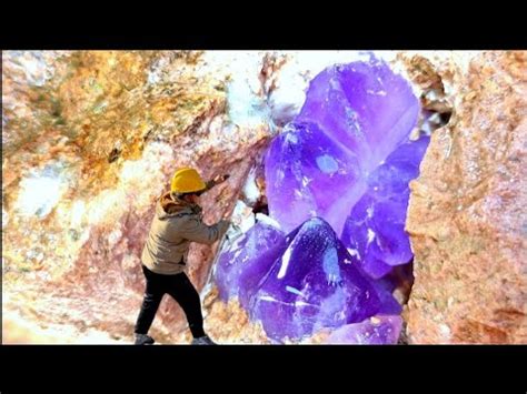 Amethyst: The 10,000+ Year Old Crystal with Countless Benefits