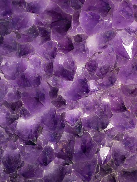 Amethyst: The Purple Gem of Tranquility