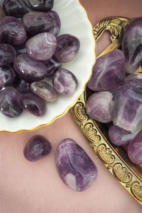 Amethyst Stones: A Treasury of Healing and Protection