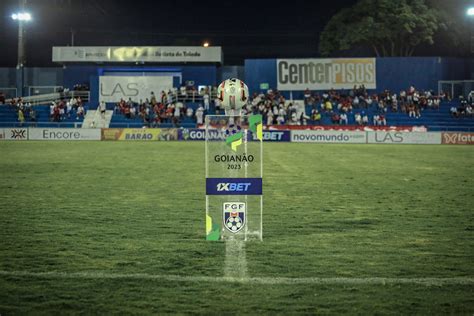 Anápolis x Vila Nova: Uma Batalha Histórica pelo Trono do Futebol Goiano