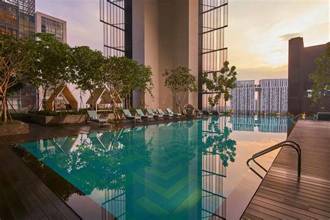 An Oasis in the Heart of Singapore's Vibrant Downtown