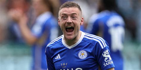 An Unforgettable Jersey: Celebrating Jamie Vardy's 9 Goals in 11 Games