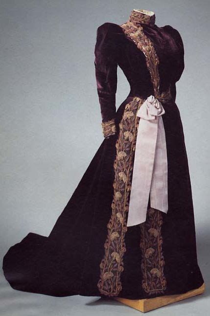 Anastasia's Dress: A Historic Garment with Contemporary Significance