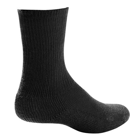 Anatomy of a Plain Black Mid-Crew Sock