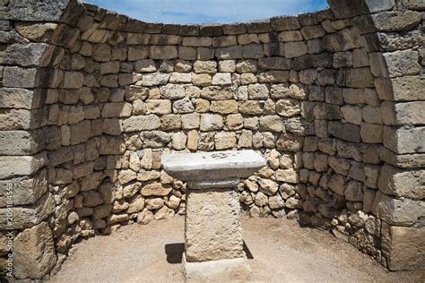 Ancient Altar Ruins: A Catalyst for Cultural Exchange