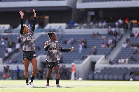 Angel City FC and North Carolina Courage: A Clash of Titans in the NWSL