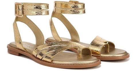 Ankle Strap Flat Sandals: A Timeless Style for Comfort and Versatility