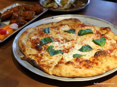 Ann Siang Road's Blue Label Pizza & Wine: A Culinary Symphony of Flavors