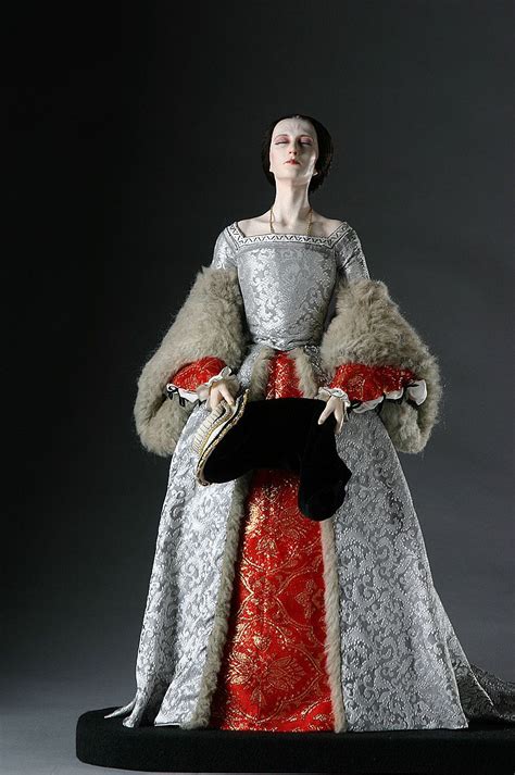 Anne Boleyn's Clothing: A Closer Look