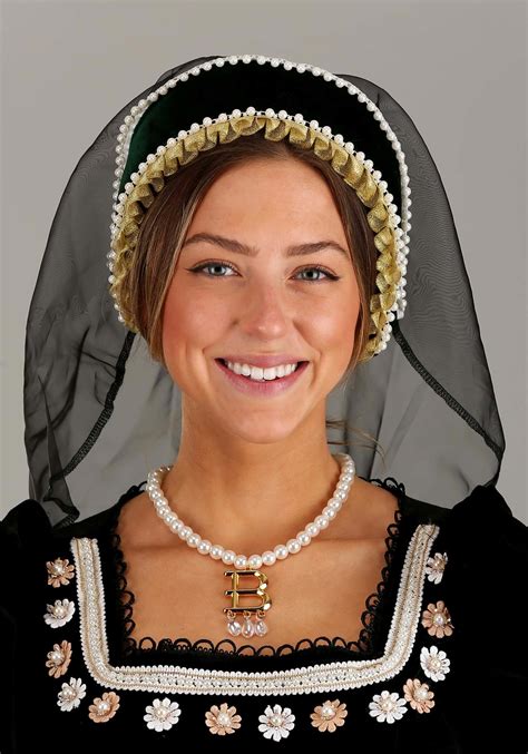 Anne Boleyn Halloween Costume: Embody the Legendary Queen