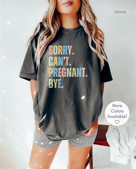 Announcing the Arrival of the Pregnancy Announcement T-Shirt Trend