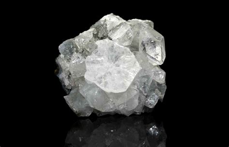 Apophyllite: A Crystal of Serenity and Spirituality