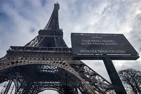 Aposte na Torre Eiffel: Um Guia Abrangente para Ganhar Dinheiro com o Símbolo de Paris